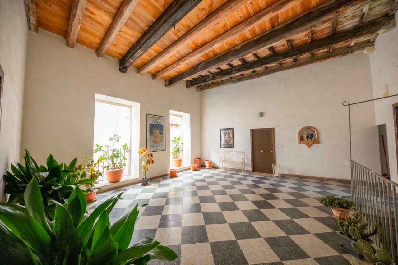 צ'פאלו Sicilian Dream Apartments מראה חיצוני תמונה