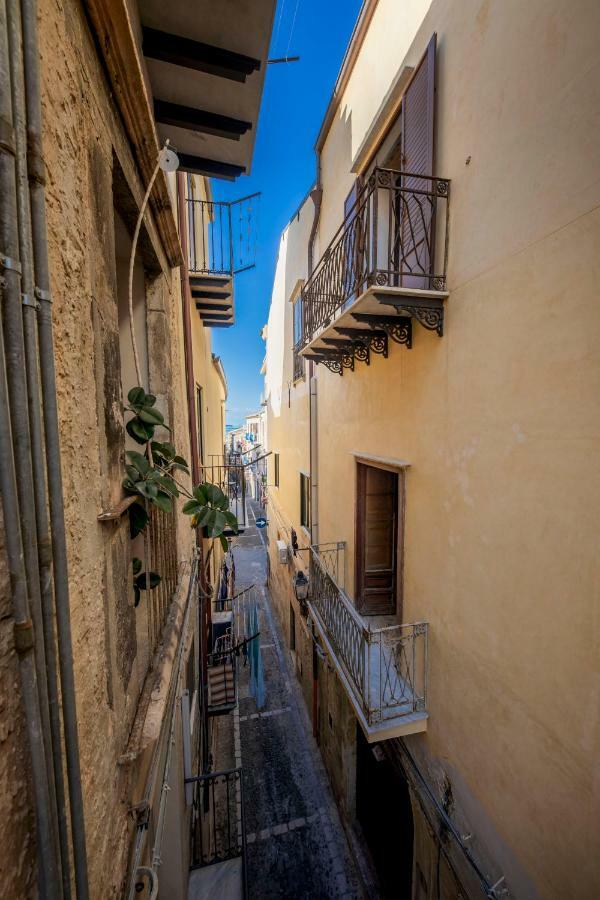 צ'פאלו Sicilian Dream Apartments מראה חיצוני תמונה